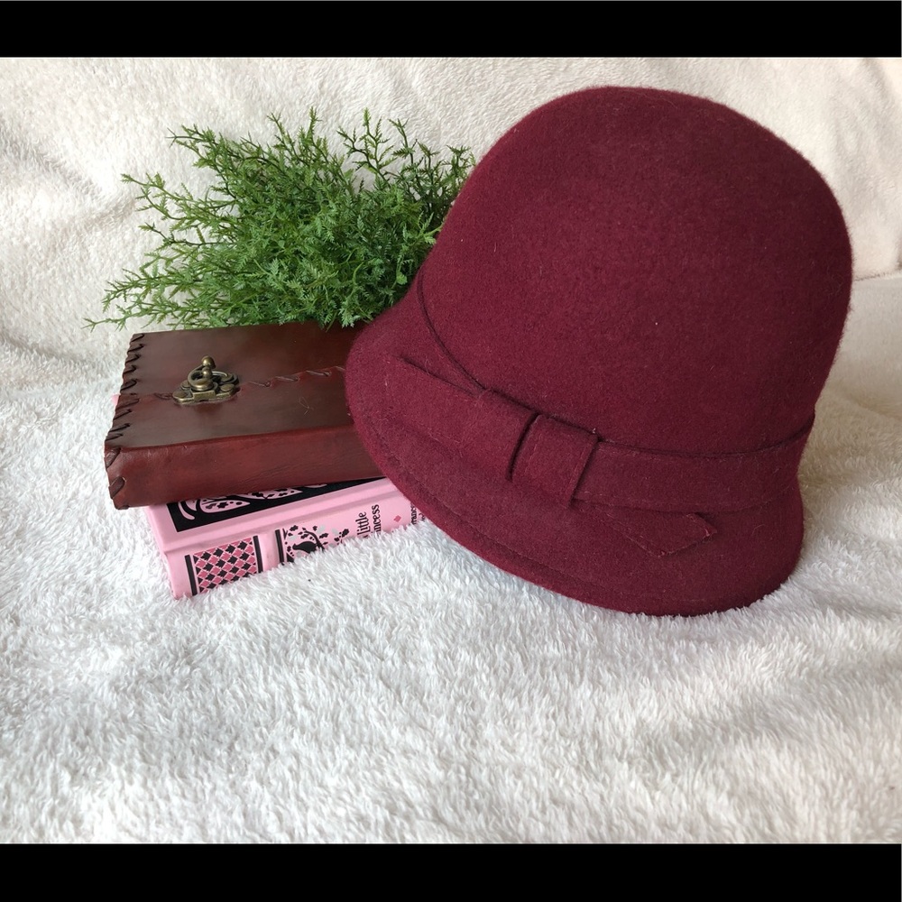 Forever 21 Vintage Inspired Bucket Hat